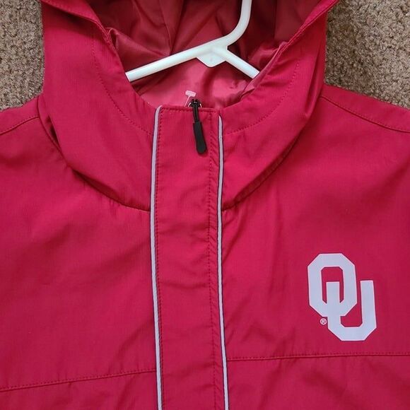 University of Oklahoma Sooners OU Maroon Jacket Colosseum brand with hoodie - Picture 5 of 9